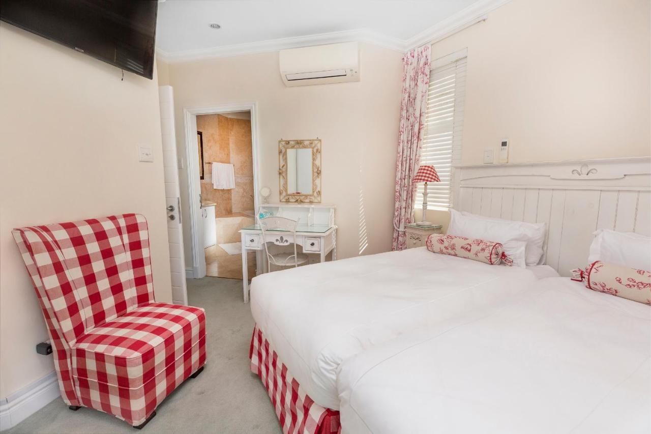 701 Oyster Rock - By In Umhlanga Apartment