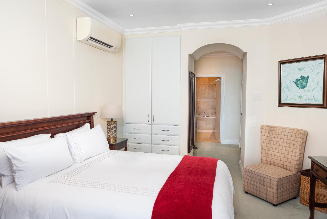 701 Oyster Rock - By In Umhlanga *